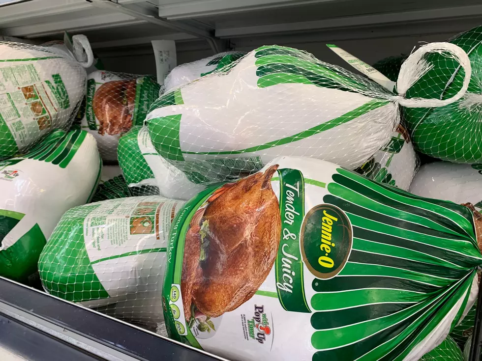 Ag Labor Shortages Hurting Farmers, Pushing Holiday Prices Up, Report Says